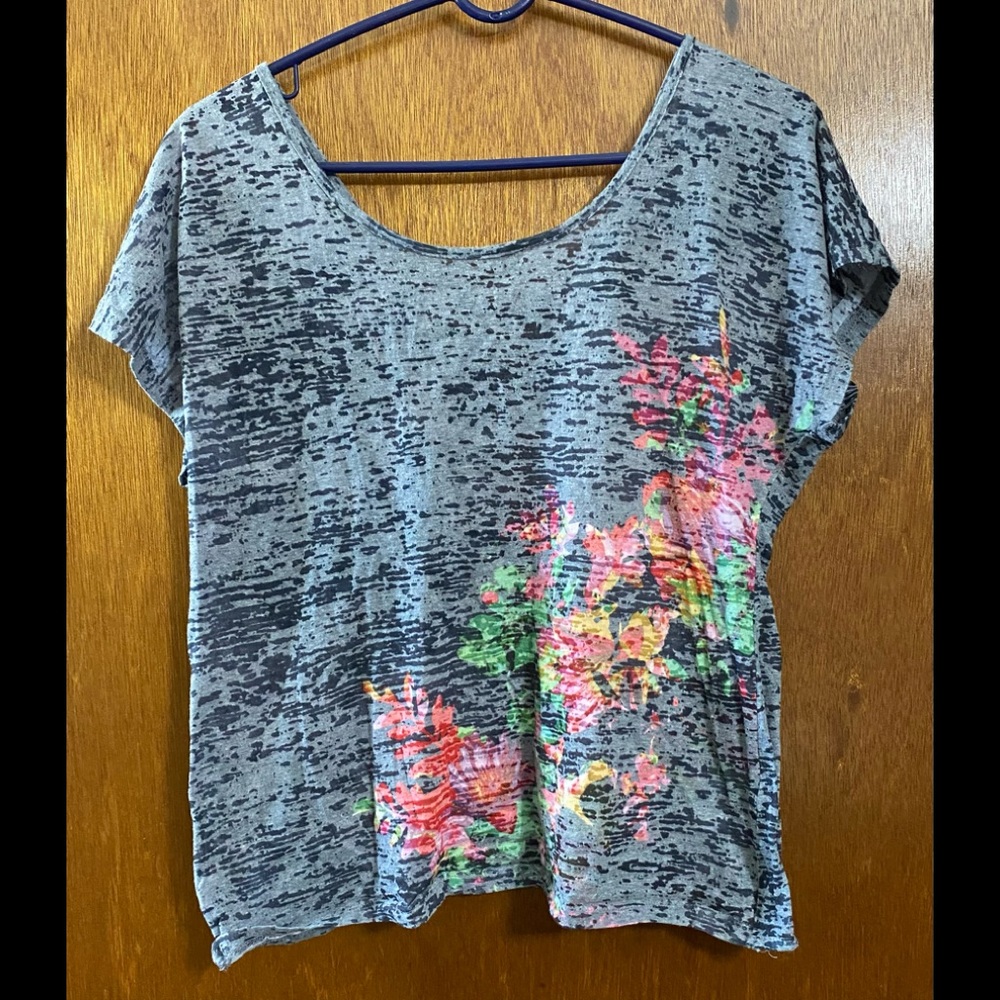 Maurice, Size XL, gently used